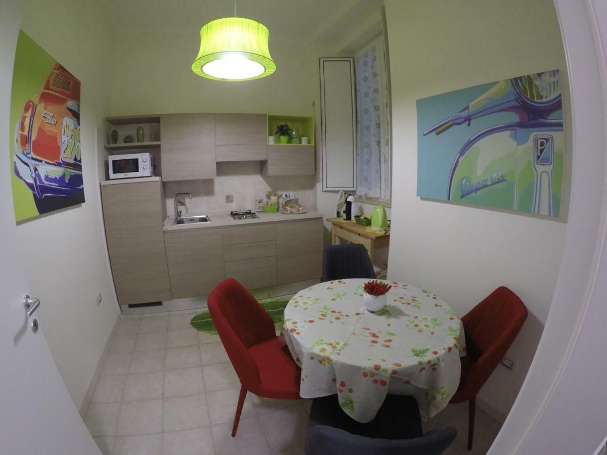 Lillolla Casa Vacanze Villa Наполи Екстериор снимка